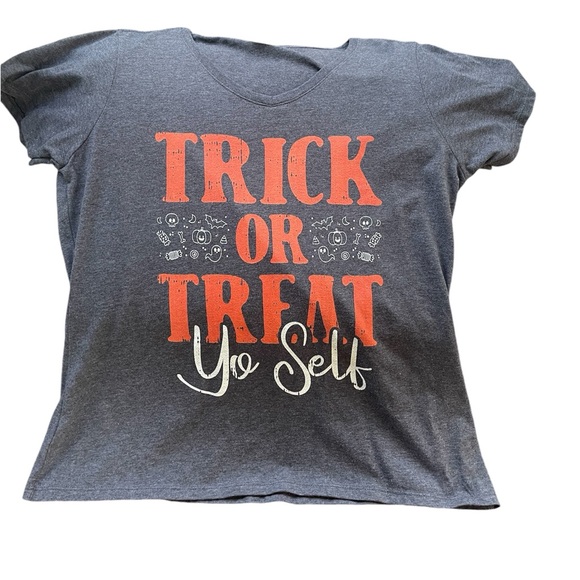 Port and Company Tops - Women’s XL Trick OR Treat Yoself Halloween T-shirt